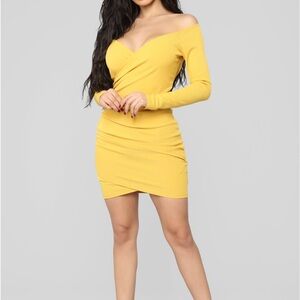 The dress is PINK NOT YELLOW!